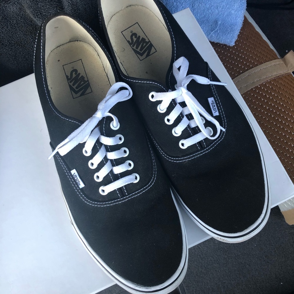Gently worn vans Authentic sz 14